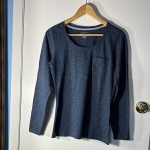 L.L. Bean 100% Cotton Blue Heather Shirt size Small